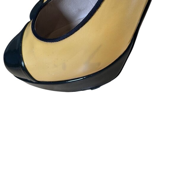 Chanel CC Patent Leather Cap Toe Multicolor Metal Heel Pumps Size 38.5 - Picture 9 of 13